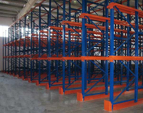 push back pallet rack