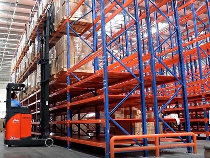 warehouse steel storage shelves