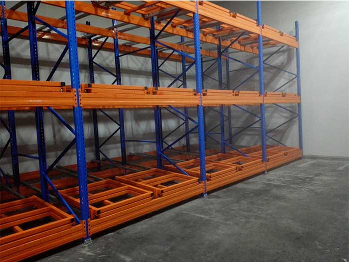 2-deep-push-back-pallet-racking