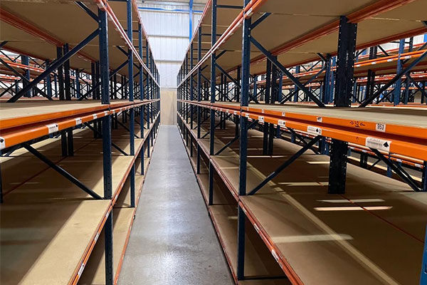 long-span-shelves long-span-shelves