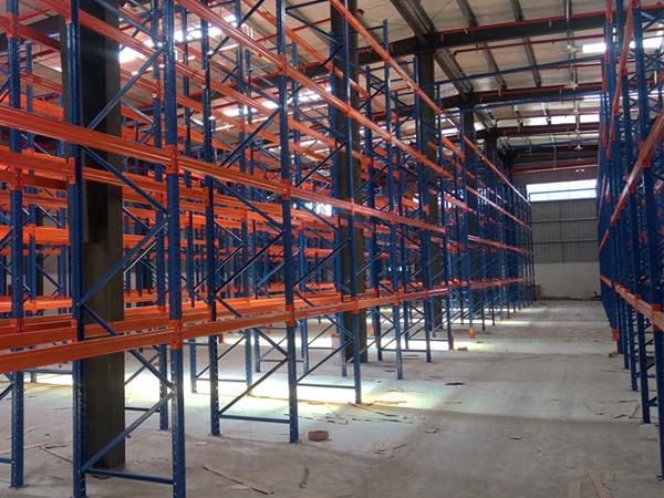 What factors should be considered in the selection of shelf height