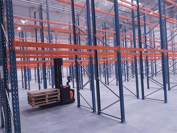 The wooden boards are more flexible than the steel boards in the warehouse rack