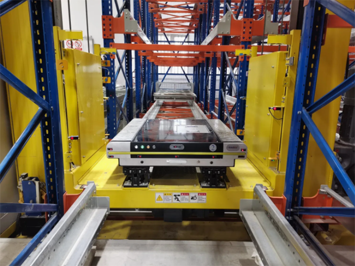 Advantages of Radio Shuttle Racking for Warehouses