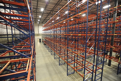Why Choose Orange Pallet Racking for Warehouses
