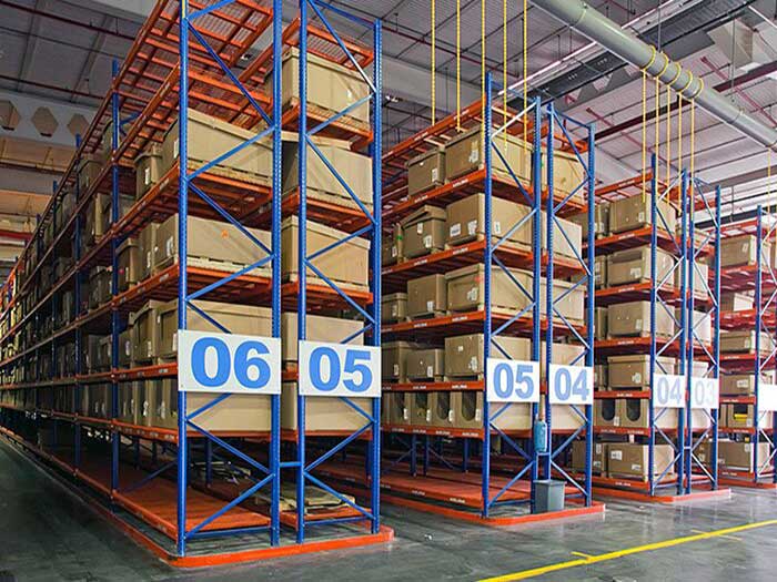 Heavy Duty Very Narrow Aisle Pallet Racking System For Industry