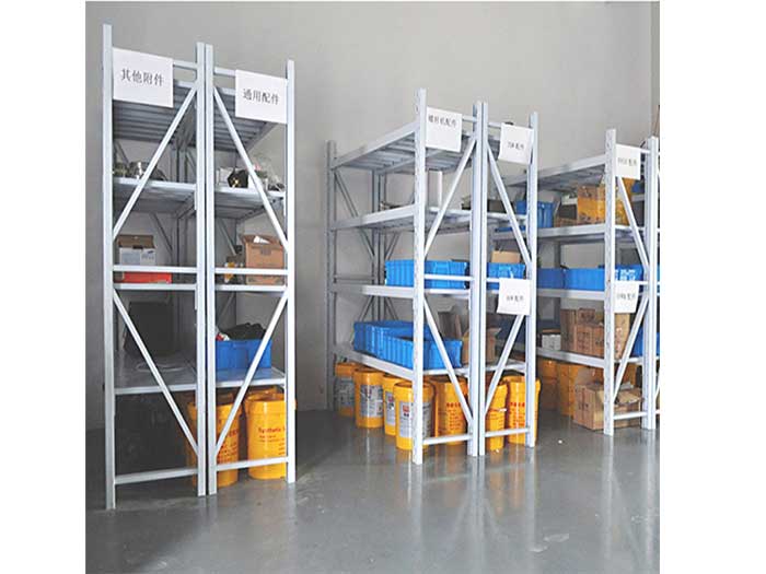 Warehouse storage white long span shelving