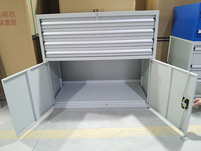 Heavy Duty Multi-Drawer Tool Cabinet